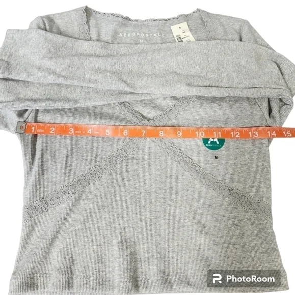 NWT Aero Crop Top​ - Picture 6 of 6